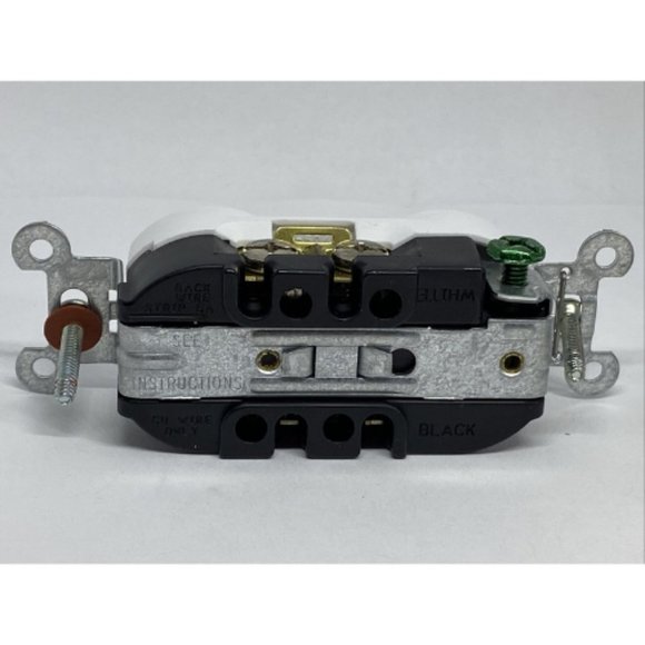 10 Pack Hubbell Duplex Receptacle 20 A 125V T645 - Picture 3 of 5